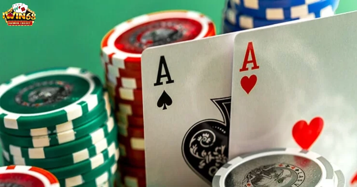 Giới thiệu khái niệm bài Poker là gì và các biến thể phổ biến